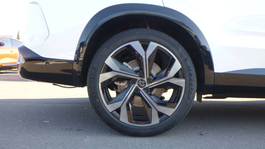 Mandataire Automobile neuf, recherche de Renault Espace-e-tech-full-hybrid-200-esprit-alpine - E-Motors