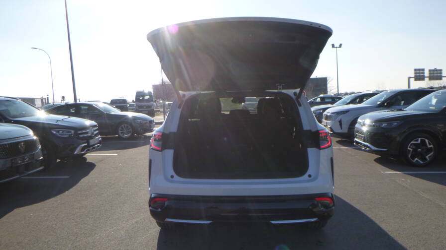 Mandataire Automobile neuf, recherche de Renault Espace-e-tech-full-hybrid-200-esprit-alpine - E-Motors