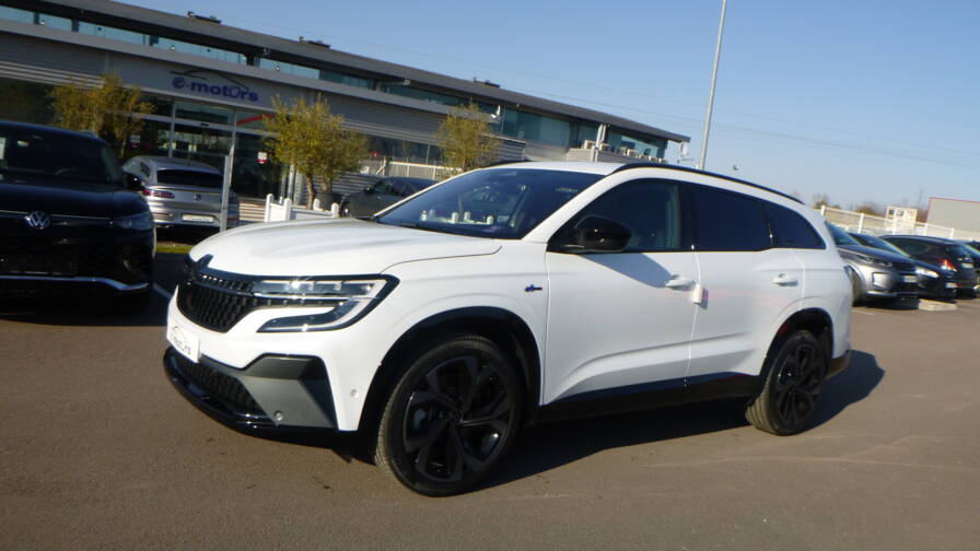 Mandataire Automobile neuf, recherche de Renault Espace-e-tech-full-hybrid-200-esprit-alpine - E-Motors