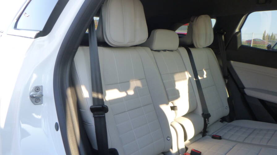 Mandataire Automobile neuf, recherche de Renault Espace-e-tech-full-hybrid-200-iconic-7pl-plus-toit-vitr-plus-hi-fi-harman - E-Motors