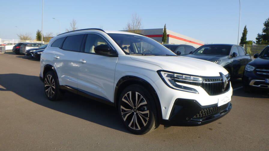 Mandataire Automobile neuf, recherche de Renault Espace-e-tech-full-hybrid-200-iconic-7pl-plus-toit-vitr-plus-hi-fi-harman - E-Motors