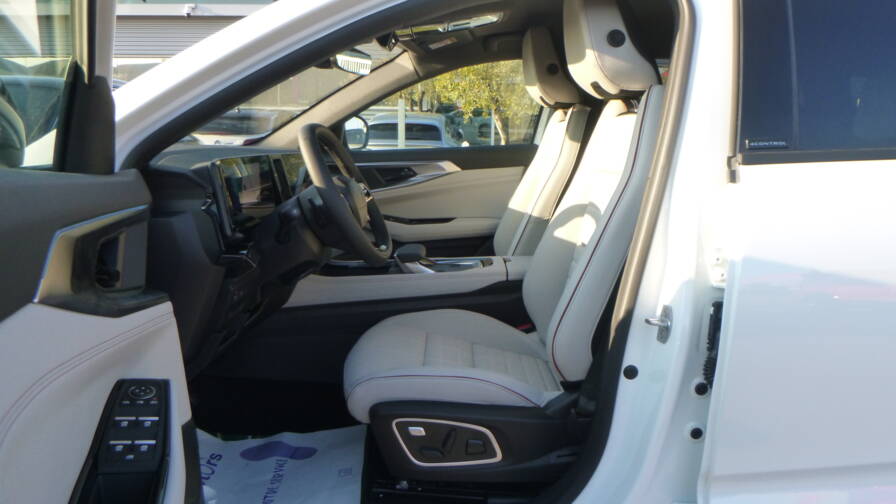 Mandataire Automobile neuf, recherche de Renault Espace-e-tech-full-hybrid-200-iconic-7pl-plus-toit-vitr-plus-hi-fi-harman - E-Motors