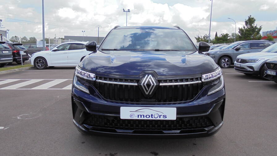 Mandataire Automobile neuf, recherche de Renault Espace-e-tech-full-hybrid-200-iconic-7pl-plus-toit-vitr-plus-hi-fi-harman - E-Motors