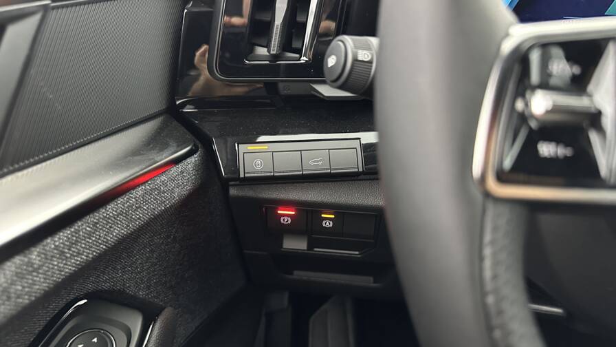 Mandataire Automobile neuf, recherche de Renault Espace-vi-e-tech-full-hybrid-200ch-techno - E-Motors