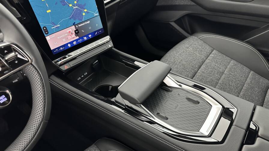 Mandataire Automobile neuf, recherche de Renault Espace-vi-e-tech-full-hybrid-200ch-techno - E-Motors