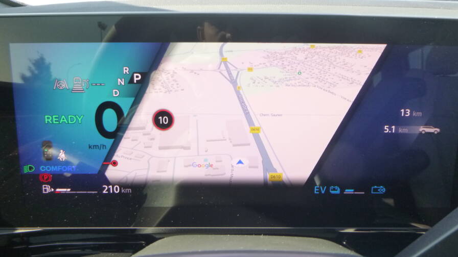 Mandataire Automobile neuf, recherche de Renault Espace-e-tech-full-hybrid-200-iconic-7pl-plus-toit-vitr-plus-hi-fi-harman - E-Motors