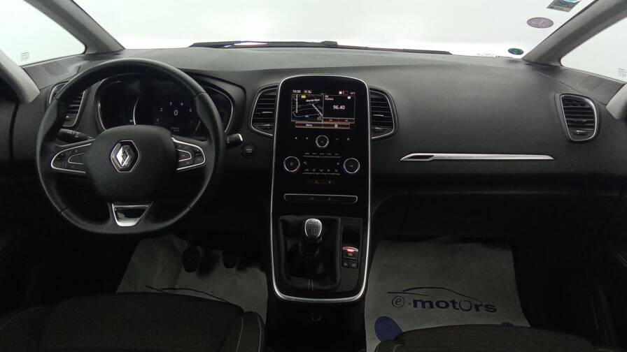 Mandataire Automobile occasion, recherche de Renault Grand-scenic-tce-140-zen-plus-pack-r-link-2-plus-pack-confort - E-Motors