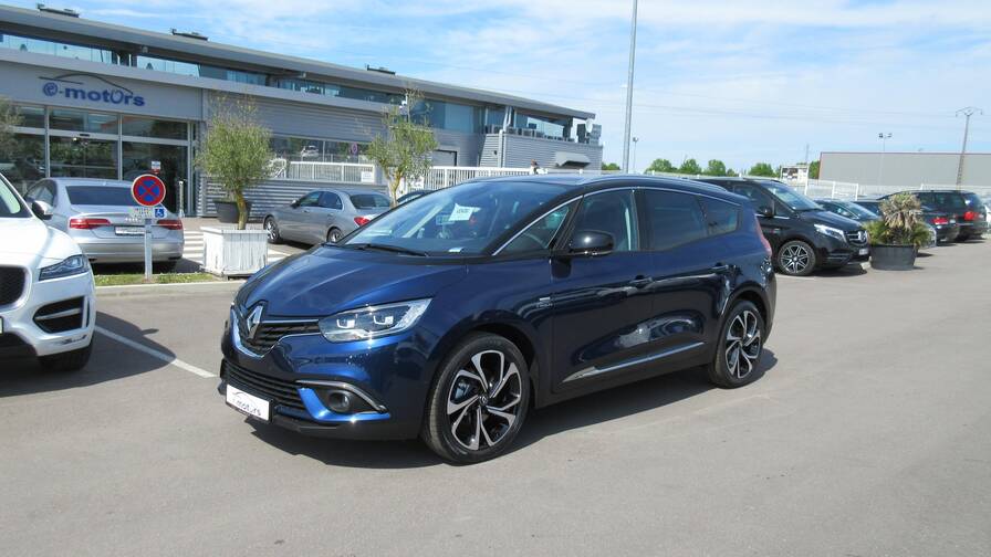 Avis-mandataire-auto-Emotors-Renault-Grand-scenic-Grand-sc-nic-intens-tce-160-7places-plus-bose-plus-park-assist.