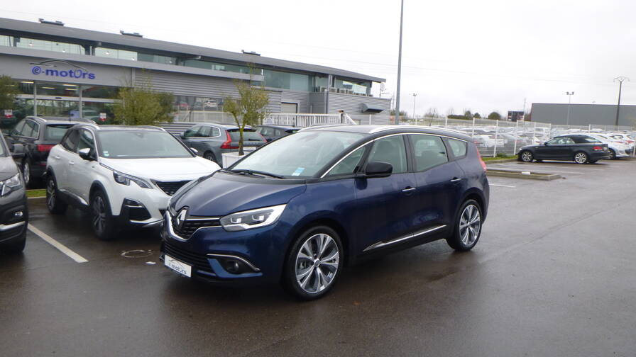 Avis-mandataire-auto-Emotors-Renault-Grand-scenic-Intens-blue-dci-150-plus-pack-city-plus-7-places.