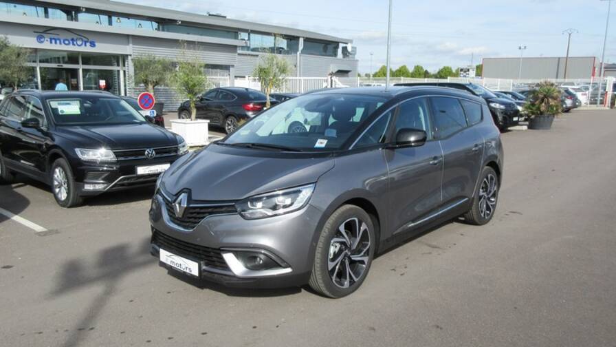 Avis-mandataire-auto-Emotors-Renault-Grand-scenic-Grand-intens-sc-nic-blue-dci-150-edc-plus-bose-plus-park-assist.