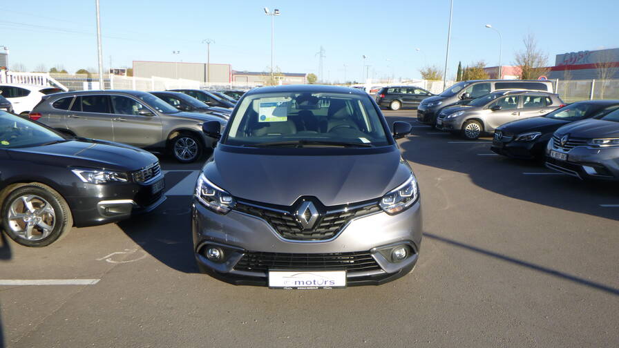 Avis-mandataire-auto-Emotors-Renault-Grand-scenic-Intens-tce-140-fap-edc-plus-7-places.