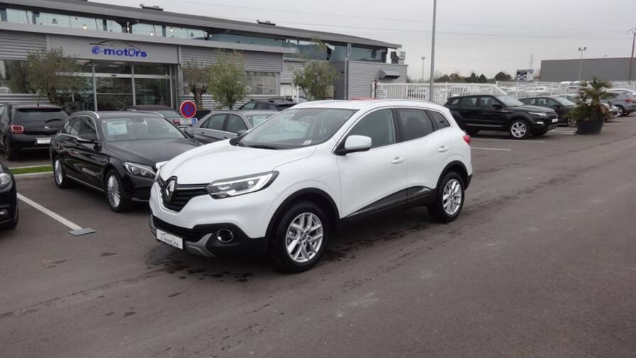 Avis-mandataire-auto-Emotors-Renault-Kadjar-Zen-tce-130-energy-edc-plus-gps.