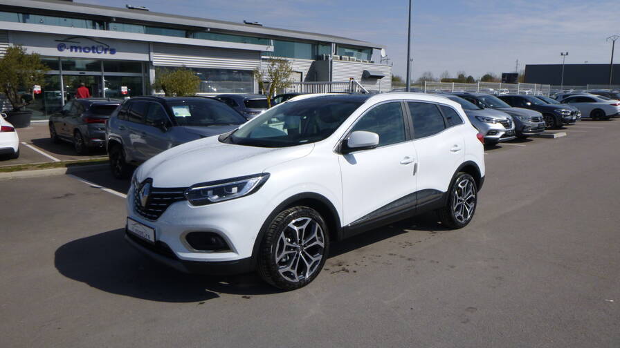 Avis-mandataire-auto-Emotors-Renault-Kadjar-Intens-blue-dci-115-edc-plus-toit-vitr-plus-jantes-19.