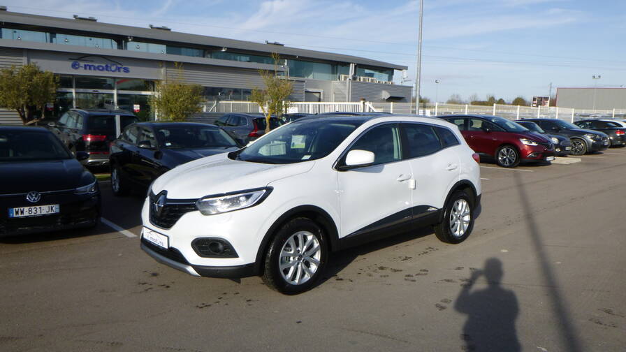 Avis-mandataire-auto-Emotors-Renault-Kadjar-Limited-deluxe-blue-dci-115-edc-plus-toit-pano-plus-park-city.