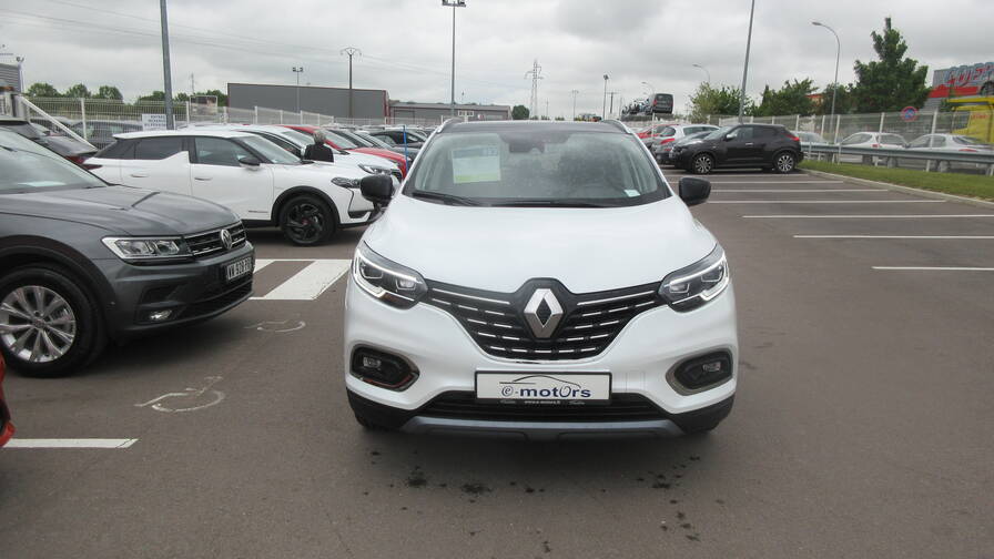 Avis-mandataire-auto-Emotors-Renault-Kadjar-Bose-blue-dci-115.