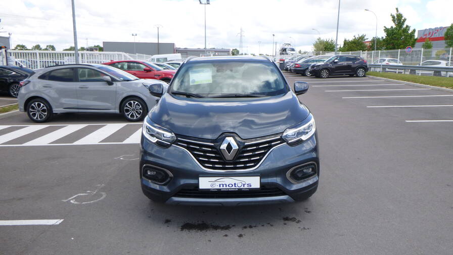 Avis-mandataire-auto-Emotors-Renault-Kadjar-Limited-deluxe-blue-dci-115-edc-plus-pack-city-plus-grip.