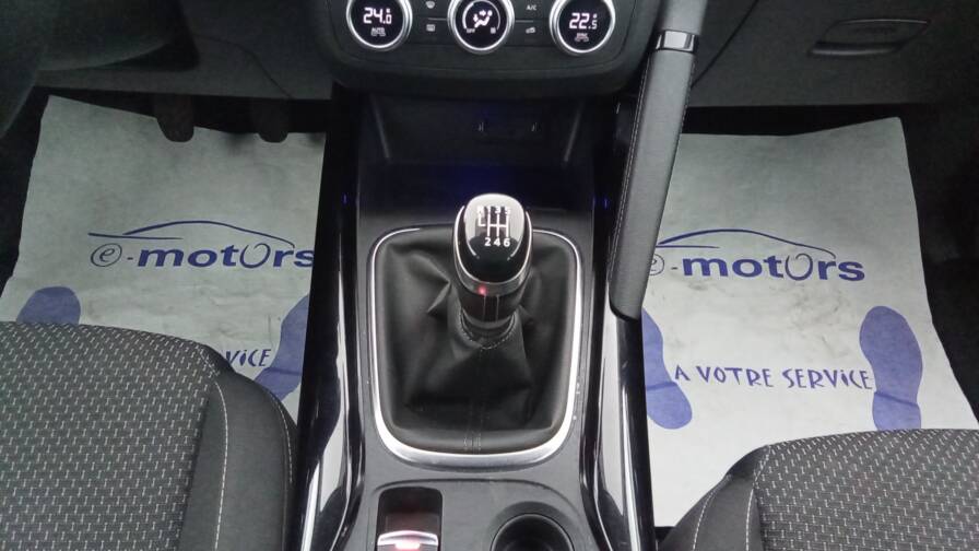 Mandataire Automobile occasion, recherche de Renault Kadjar-blue-dci-115-zen-gps-pdc-ar-av - E-Motors