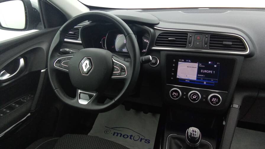 Mandataire Automobile occasion, recherche de Renault Kadjar-blue-dci-115-zen-gps-pdc-ar-av - E-Motors