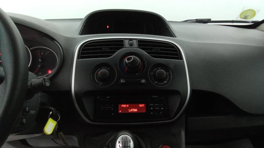 Mandataire Automobile occasion, recherche de Renault Kangoo-express-blue-dci-80-grand-confort-plus-pdc-ar - E-Motors