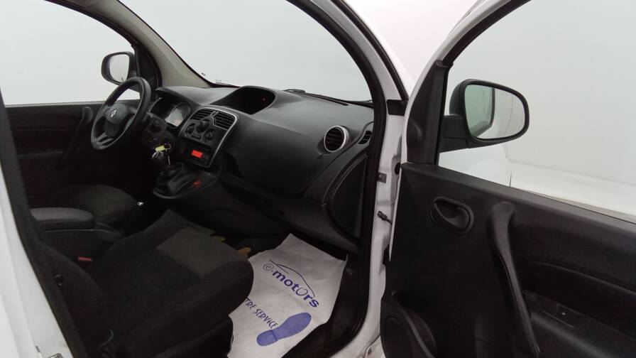 Mandataire Automobile occasion, recherche de Renault Kangoo-express-blue-dci-80-grand-confort-plus-pdc-ar - E-Motors
