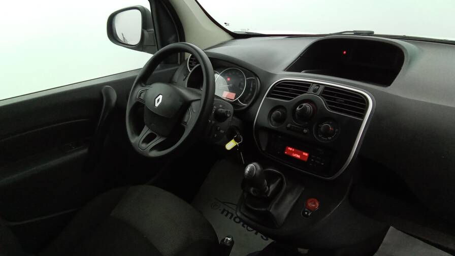 Mandataire Automobile occasion, recherche de Renault Kangoo-express-blue-dci-80-grand-confort-plus-pdc-ar - E-Motors