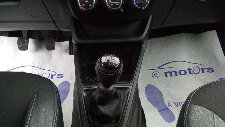 Mandataire Automobile occasion, recherche de Renault Kangoo-van-blue-dci-95-grand-confort-plus-gps-plus-cam-ra - E-Motors