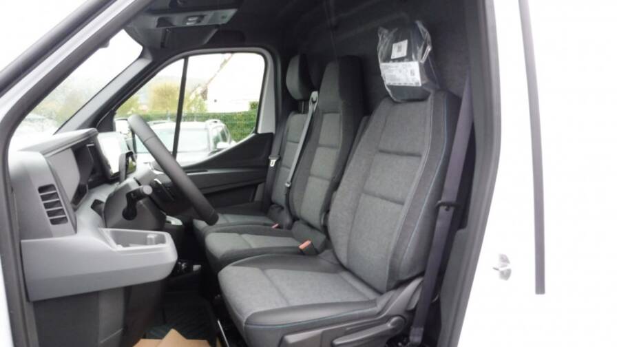 Mandataire Automobile neuf, recherche de Renault Master-f3500-l2h2-2-0-blue-dci-150ch-extra-auto-25 - E-Motors