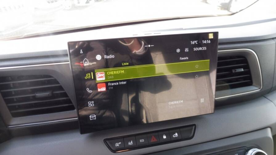 Mandataire Automobile neuf, recherche de Renault Master-f3500-l2h2-2-0-blue-dci-150ch-extra-auto-25 - E-Motors