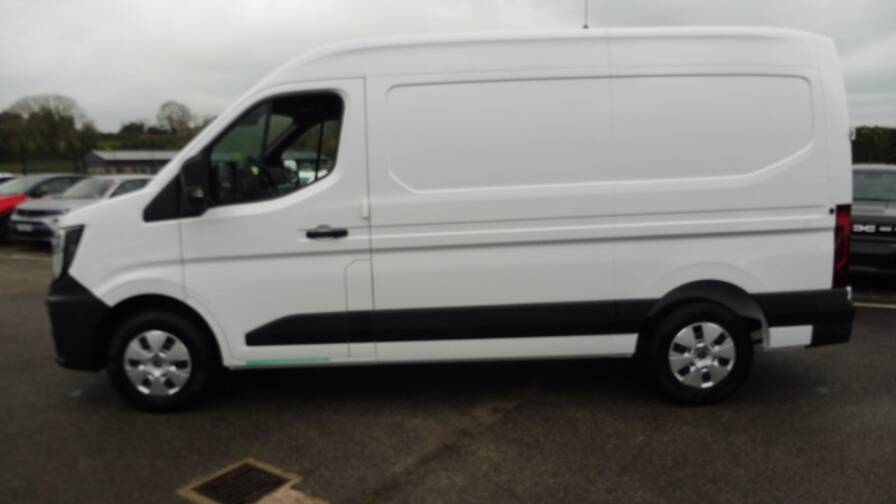 Mandataire Automobile neuf, recherche de Renault Master-f3500-l2h2-2-0-blue-dci-150ch-extra-auto-25 - E-Motors