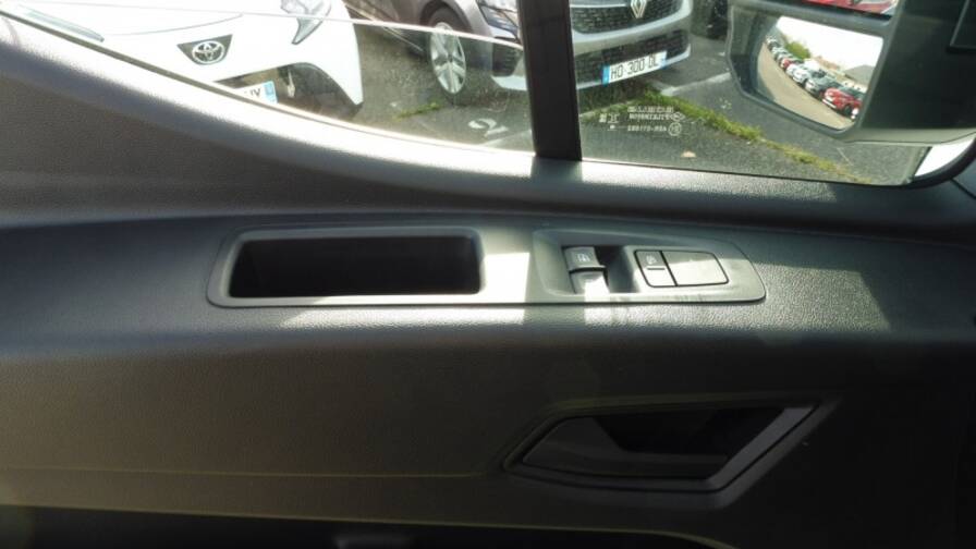 Mandataire Automobile neuf, recherche de Renault Master-f3500-l2h2-2-0-blue-dci-150ch-extra-auto-25 - E-Motors