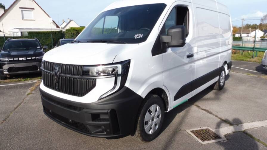 Mandataire Automobile neuf, recherche de Renault Master-f3500-l2h2-2-0-blue-dci-150ch-extra-auto-25 - E-Motors