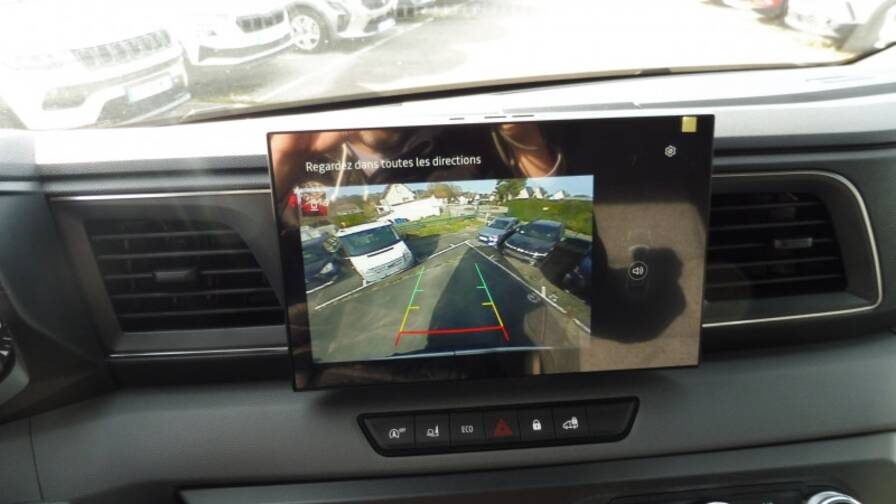 Mandataire Automobile neuf, recherche de Renault Master-f3500-l2h2-2-0-blue-dci-150ch-extra-auto-25 - E-Motors