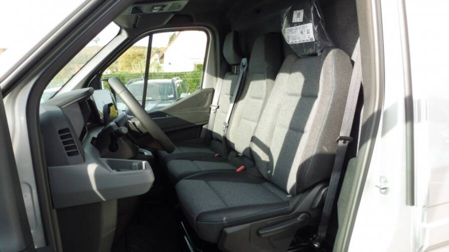 Mandataire Automobile neuf, recherche de Renault Master-f3500-l2h2-2-0-blue-dci-150ch-extra-auto-25 - E-Motors