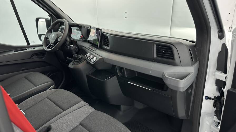 Mandataire Automobile neuf, recherche de Renault Master-l2h2-3t5-2-0-dci-150ch-red-edition - E-Motors