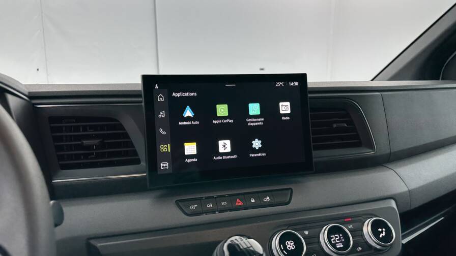 Mandataire Automobile neuf, recherche de Renault Master-l2h2-3t5-2-0-dci-150ch-red-edition - E-Motors