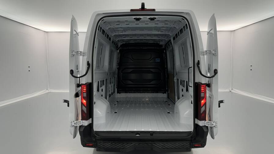 Mandataire Automobile neuf, recherche de Renault Master-l3h2-3t5-2-0-dci-150ch-red-edition - E-Motors