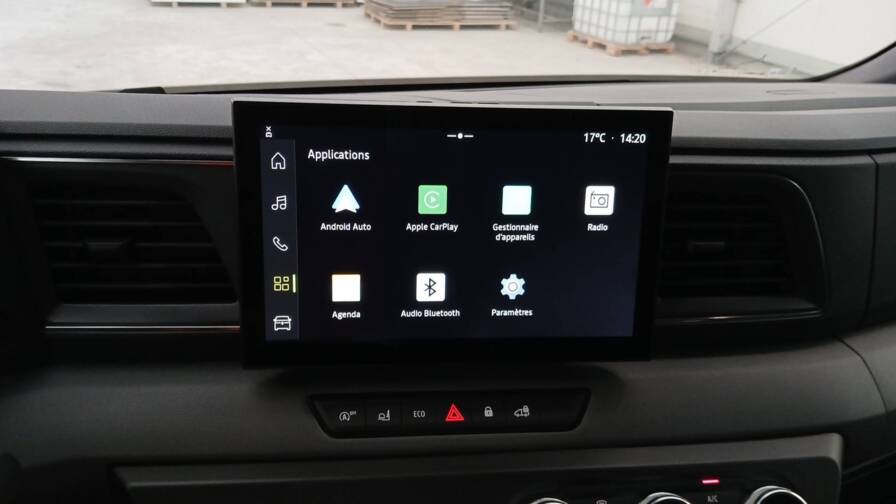 Mandataire Automobile occasion, recherche de Renault Master-fgn-trac-3t5-l3h2-blue-dci-150-extra - E-Motors