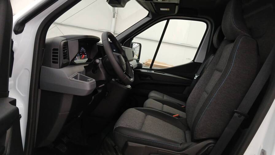 Mandataire Automobile occasion, recherche de Renault Master-fgn-trac-3t5-l3h2-blue-dci-150-extra - E-Motors