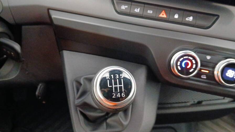 Mandataire Automobile occasion, recherche de Renault Master-fgn-trac-3t5-l3h2-blue-dci-150-extra - E-Motors