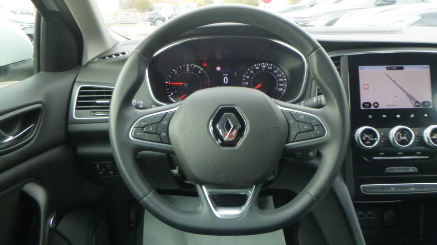 Mandataire Automobile occasion, recherche de Renault Megane-iv-berline-blue-dci-115-techno - E-Motors