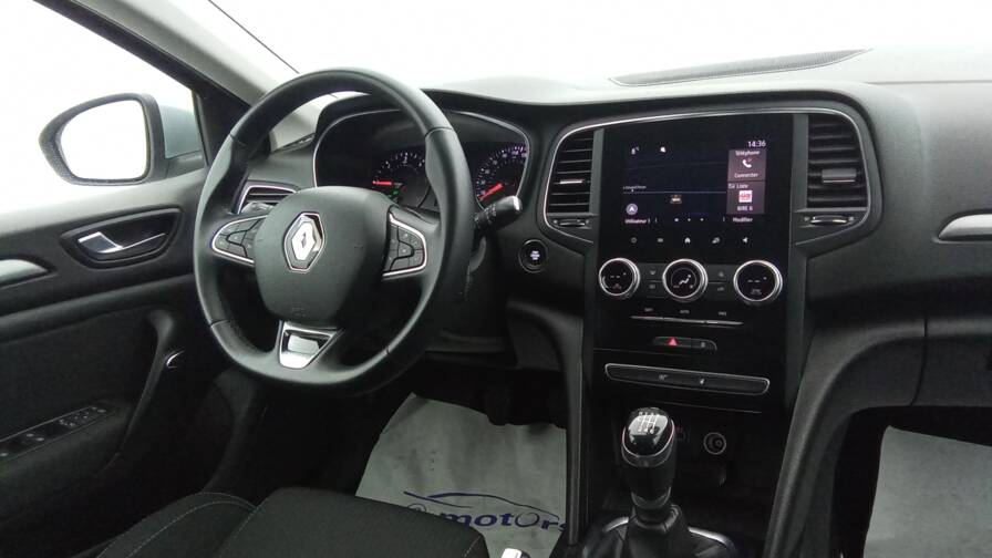 Mandataire Automobile occasion, recherche de Renault Megane-iv-berline-blue-dci-115-zen-gps-pdc-ar-av - E-Motors