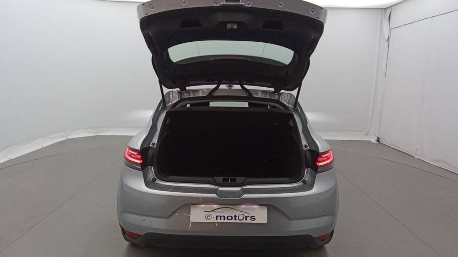 Mandataire Automobile occasion, recherche de Renault Megane-iv-berline-blue-dci-115-zen-gps-pdc-ar-av - E-Motors