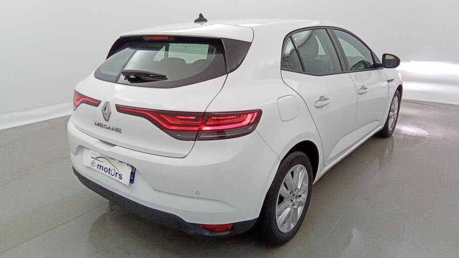 Mandataire Automobile occasion, recherche de Renault M-gane-iv-berline-tce-115-zen-plus-gps-plus-pdc-av - E-Motors