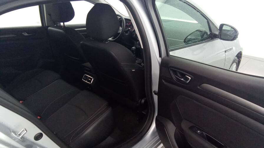 Mandataire Automobile occasion, recherche de Renault M-gane-iv-berline-tce-115-zen-plus-pack-techno - E-Motors