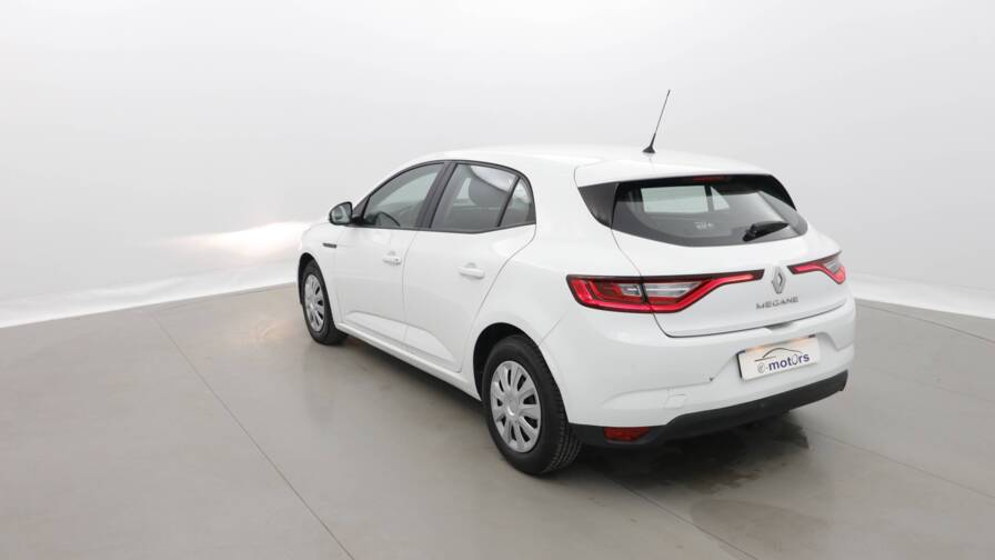 Mandataire Automobile occasion, recherche de Renault Megane-iv-societe-blue-dci-95-air-2pl - E-Motors