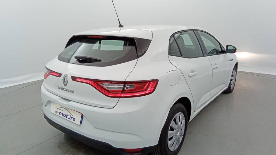 Mandataire Automobile occasion, recherche de Renault Megane-iv-societe-blue-dci-95-air-2pl - E-Motors