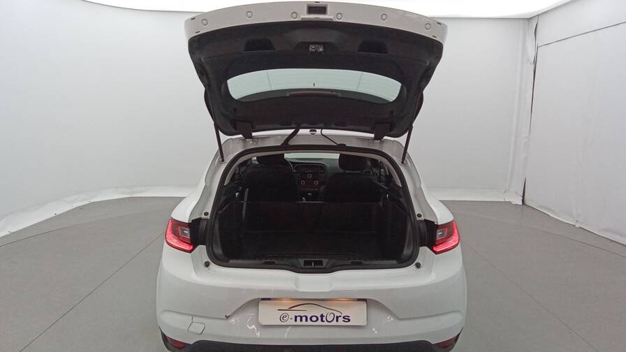 Mandataire Automobile occasion, recherche de Renault Megane-iv-societe-blue-dci-95-air-2pl - E-Motors