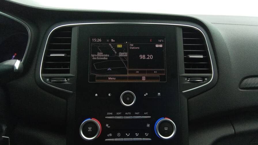 Mandataire Automobile utilitaire, recherche de Renault Megane-iv-soci-t-dci-110-air-nav-2pl - E-Motors