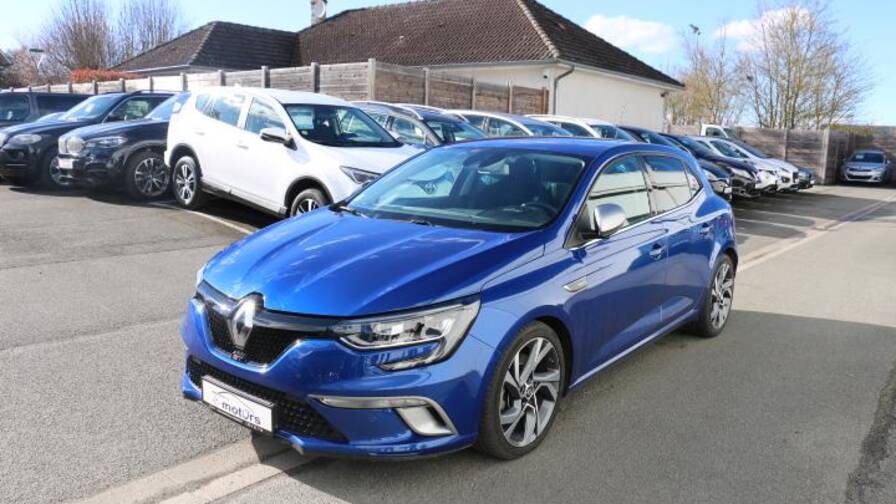 Avis-mandataire-auto-Emotors-Renault-Megane-berline-M-gane-iv-gt-line-berline-tce-160-edc-plus-pack-easy-parking.