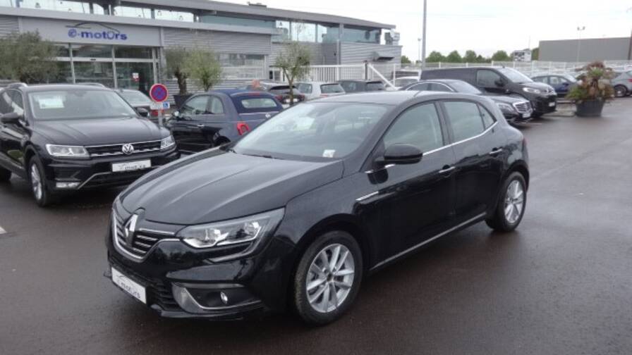 Avis-mandataire-auto-Emotors-Renault-Megane-iv-berline-M-gane-iv-berline-intens-dci-110-energy-edc-plus-park-assist.